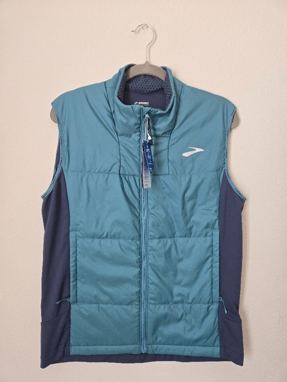 Brooks Men's Shield Hybrid 3.0 VestRunning Vest Storm Blue Size XS *SMALL STAIN*